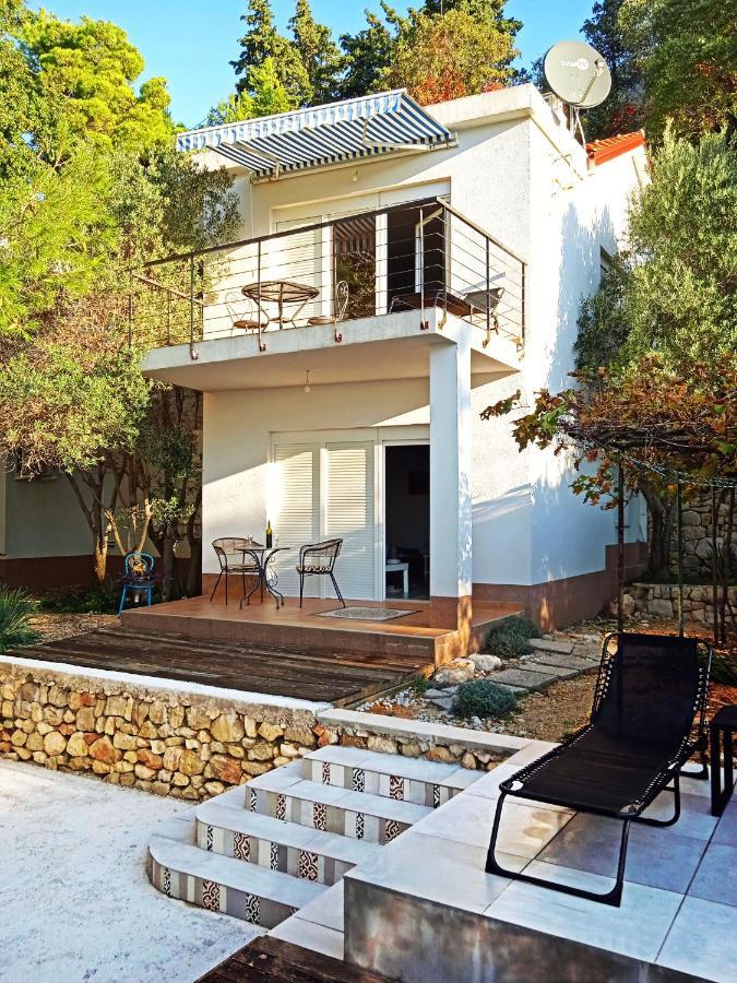 Quercus Apartment Stara Baška Exterior foto